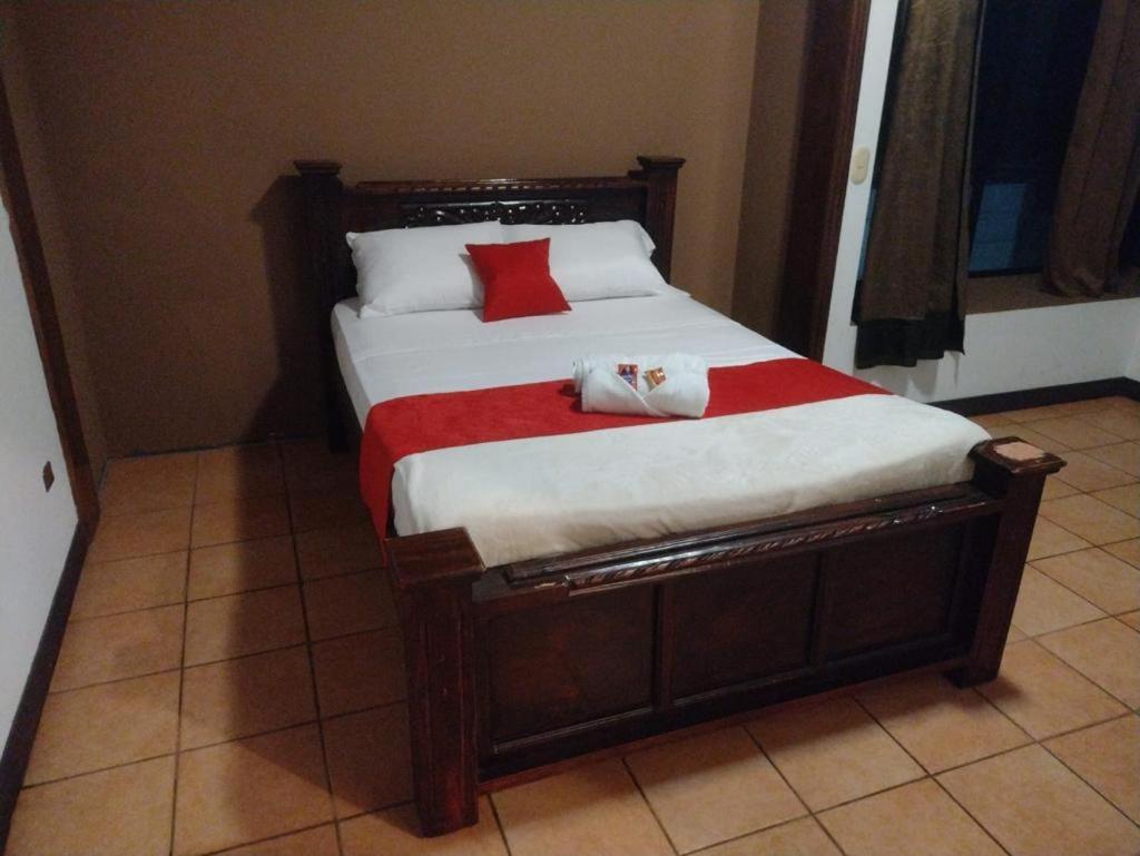 Uruka Lodge アラフエラ エクステリア 写真
