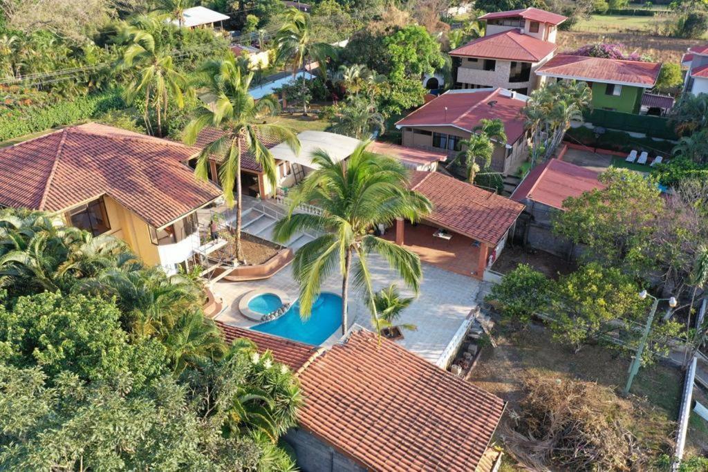Uruka Lodge アラフエラ エクステリア 写真